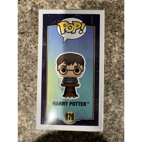 Funko Pop! Harry Potter with Pensieve #179 LE 9500 Barnes & Noble B&N Exclusive - Picture 4 of 5